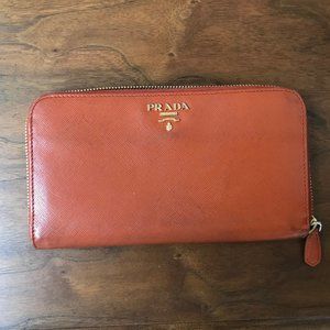 Prada authentic wallet